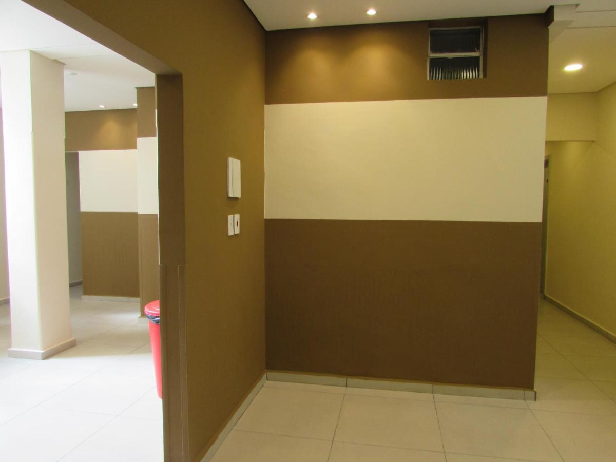 Hotel Salomao - Proximo A 25 De Marco, Bom Retiro, Bras E Rua Santa Efigenia, A 2 Minutos Do Mirante Sampa Sky E Pista De Skate Anhangabau São Paulo Buitenkant foto