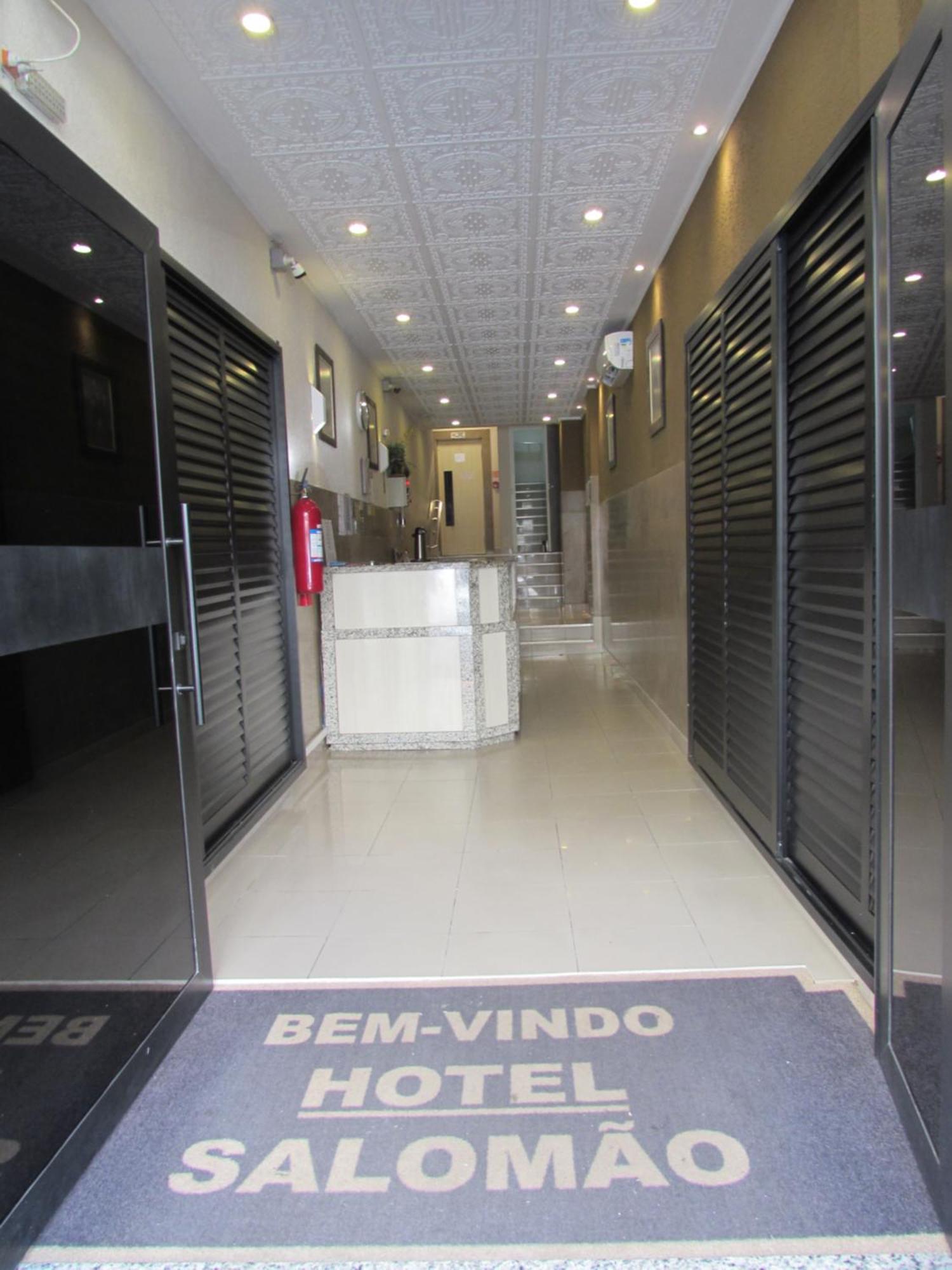 Hotel Salomao - Proximo A 25 De Marco, Bom Retiro, Bras E Rua Santa Efigenia, A 2 Minutos Do Mirante Sampa Sky E Pista De Skate Anhangabau São Paulo Buitenkant foto