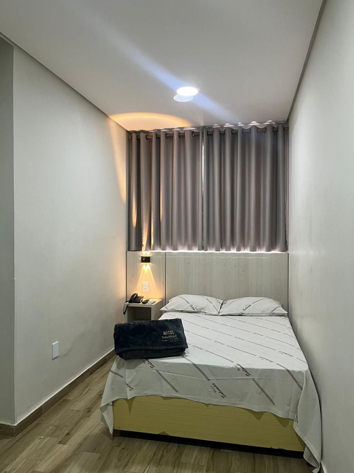 Hotel Salomao - Proximo A 25 De Marco, Bom Retiro, Bras E Rua Santa Efigenia, A 2 Minutos Do Mirante Sampa Sky E Pista De Skate Anhangabau São Paulo Buitenkant foto