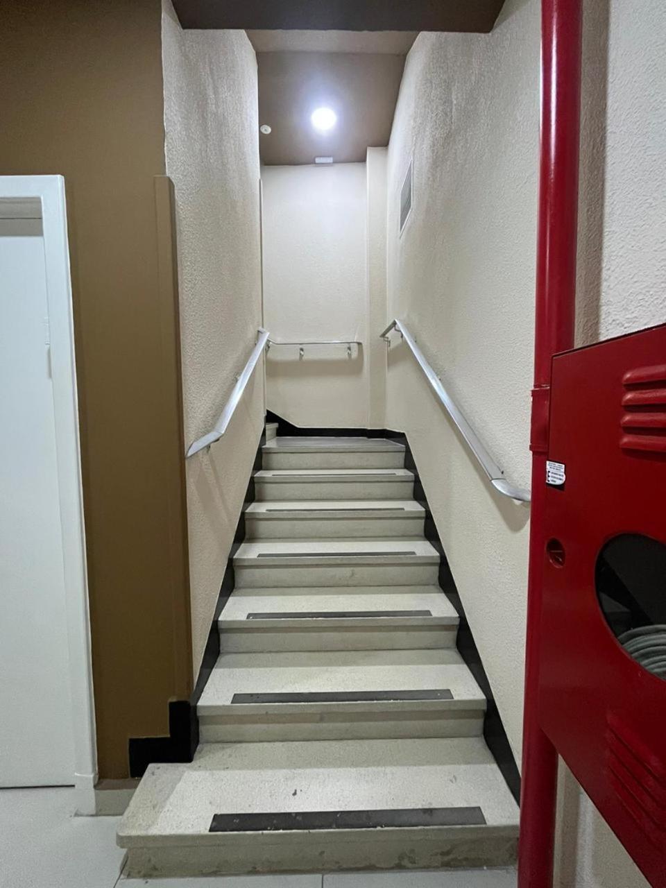 Hotel Salomao - Proximo A 25 De Marco, Bom Retiro, Bras E Rua Santa Efigenia, A 2 Minutos Do Mirante Sampa Sky E Pista De Skate Anhangabau São Paulo Buitenkant foto